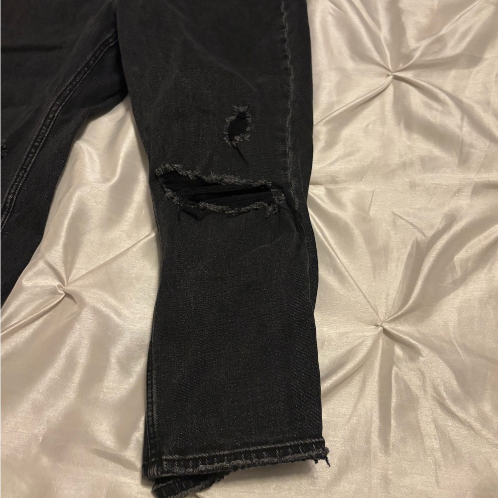 Abercrombie & Fitch Black Distressed Jeans size 27(4) - Picture 4 of 10